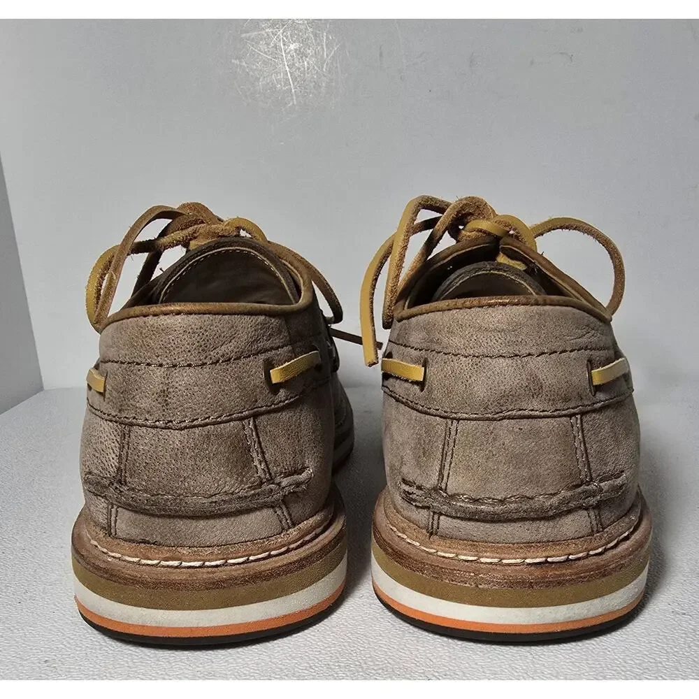 UGG Australia Mens 10 Boat Shoes Newell Lace Up Brown Nubuck Leather